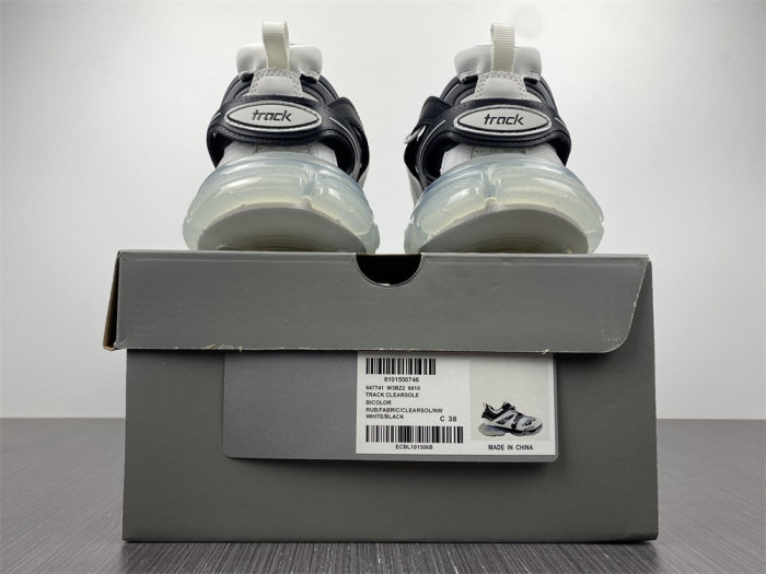balciatrack clear sole white black 647741 w3bz2 9010