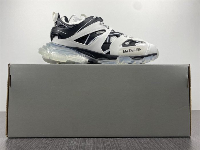 balciatrack clear sole white black 647741 w3bz2 9010