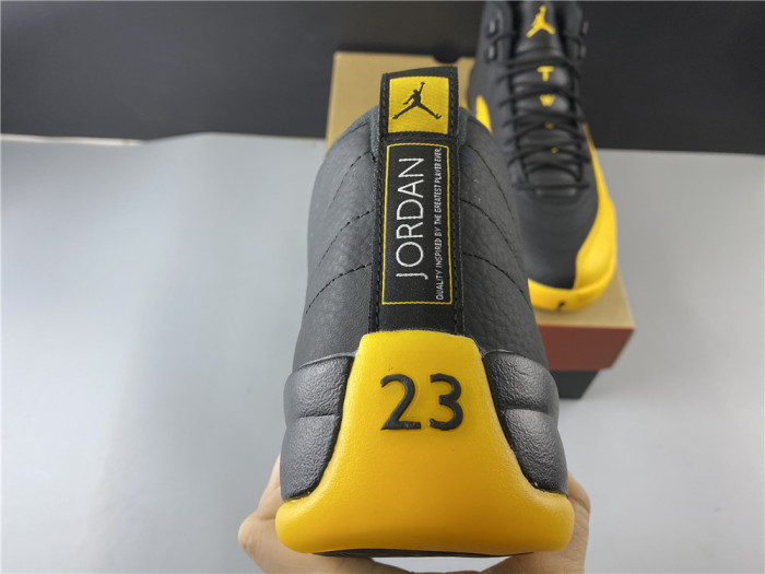 air jordan 12 retro black university gold 130690-070
