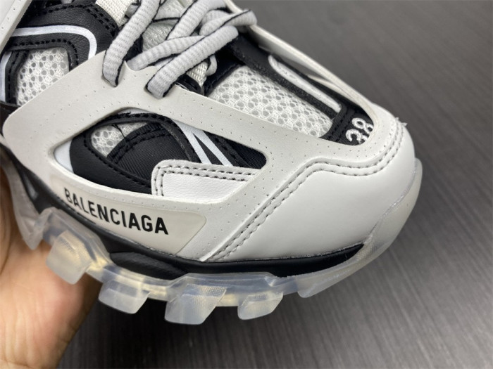 balciatrack clear sole white black 647741 w3bz2 9010
