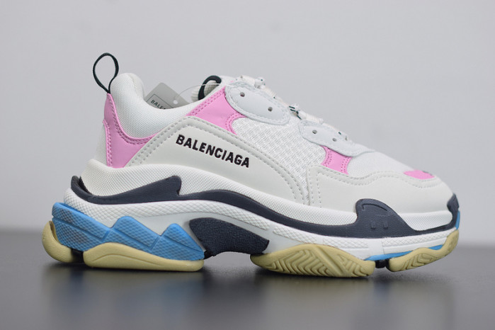 balcia triple s 541624 w06e2 7352