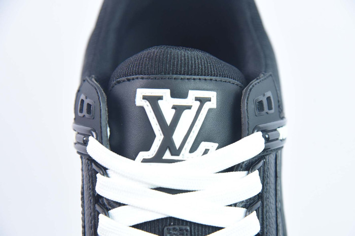 lv trainer sneakers