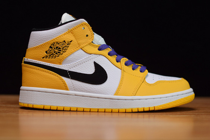 air jordan 1 mid “lakers” 852542-700