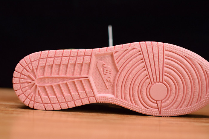 air jordan 1 mid trooper bleached coral 555112-225