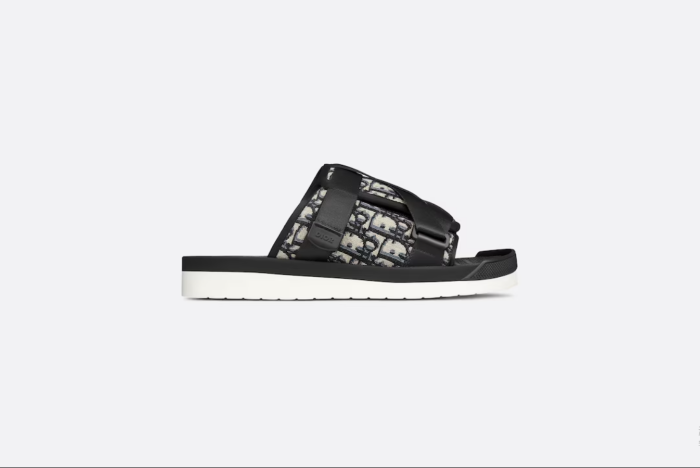 D*or alpha sandal
