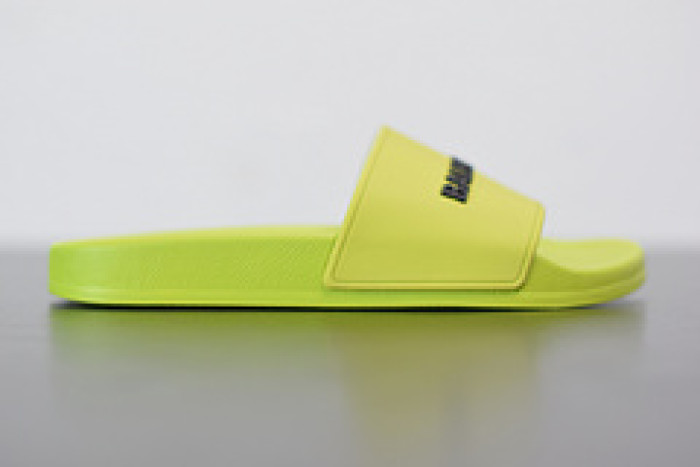 Balenciage Sneaker Green 1867