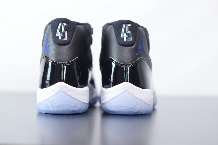 air jordan 11 retro space jam 378037-003
