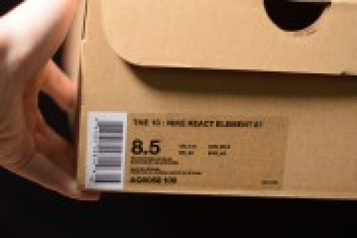 nike epic react flyknit white racer blue aq0068-100