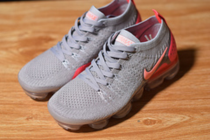 nike air vapormax 2 atmosphere grey crimson pulse 942843-005