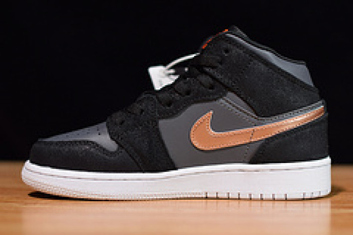 air jordan 1 retro high gs black metallic red bronze 705300-006
