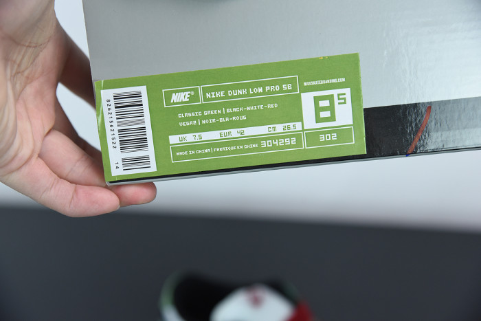 nike dunk sb low heineken 304292-302