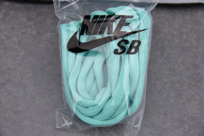 nike dunk low pro qs 304292-402