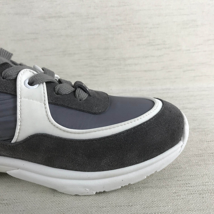 chnl sneaker
