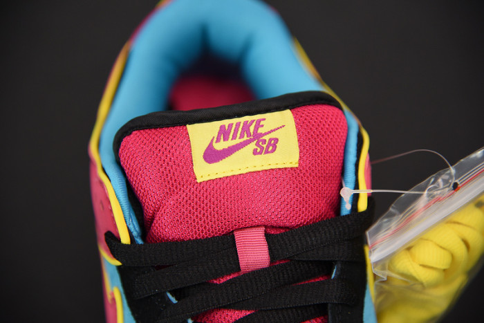 nike dunk sb low ms. pacman 313170-461