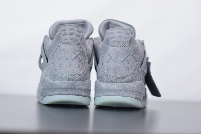 air jordan 4 retro kaws 930155-003