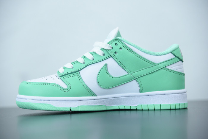 nike dunk low ＂green glow＂dd1503-105