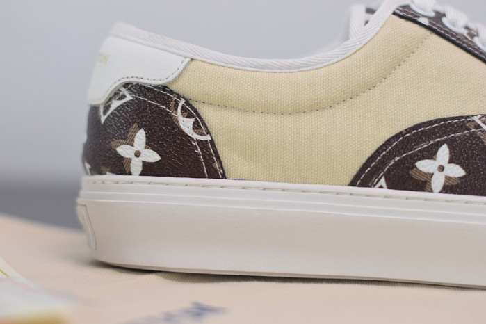 lv sneakers