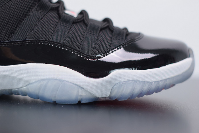 airjordan 11 retro low infrared 528895-023