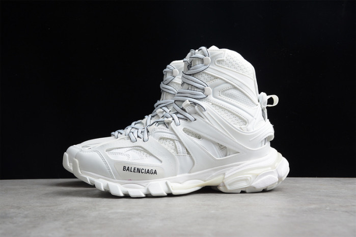 balcia track sneaker