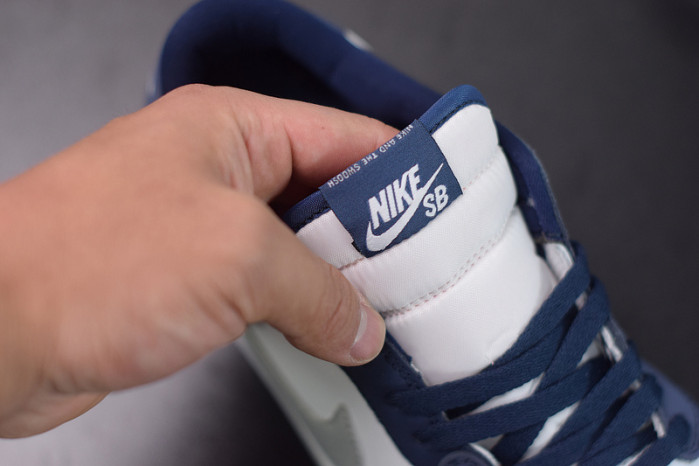 air jordan 1 low sb midnight navy cj7891-400