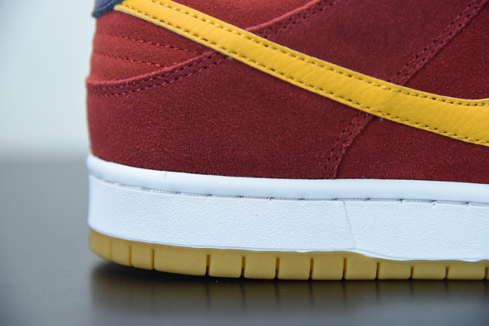 nike sb dunk low catalonia dj0606-400