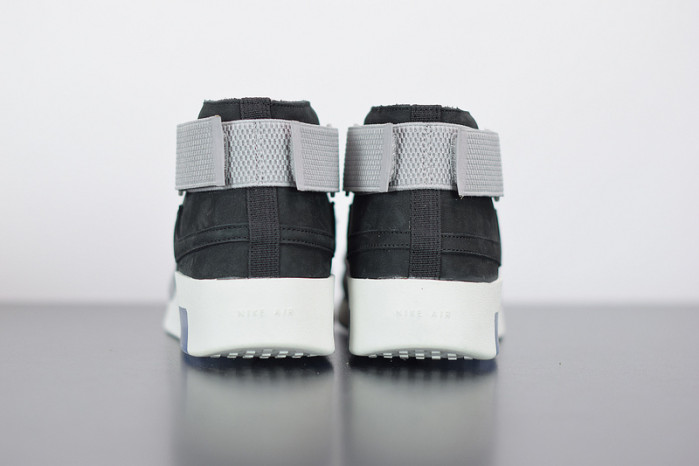 fog x nike air fear of god at8087-003