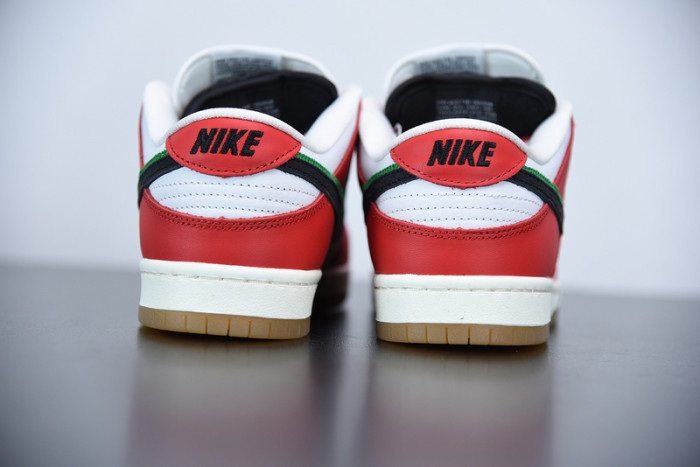 frame skate x nike sb dunk low “habibi” ct2550-600