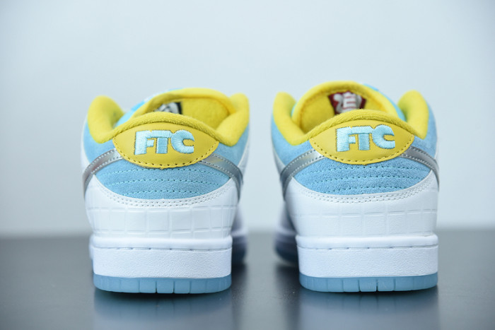 nike sb dunk low ftc lagoon pulse dh7687-400