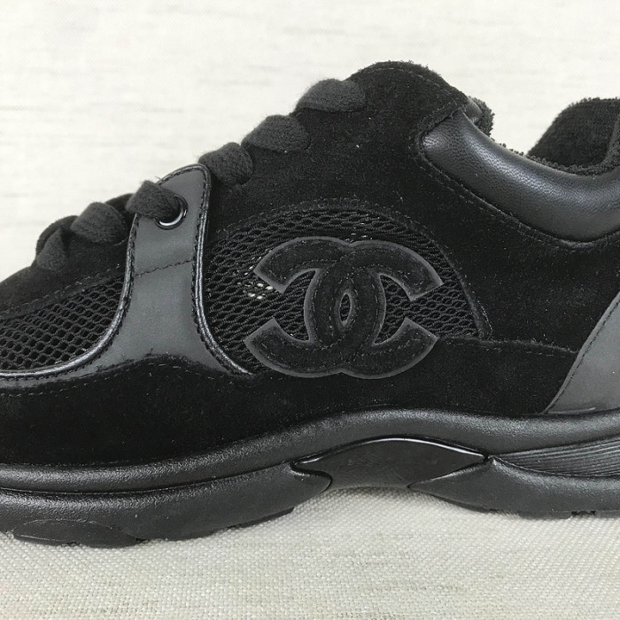 chnl sneaker