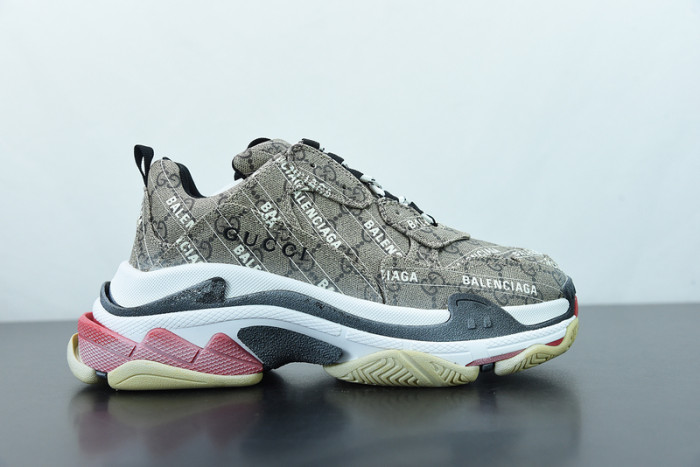 gci & balcia triple s sneaker Ba*len*cia*ga
