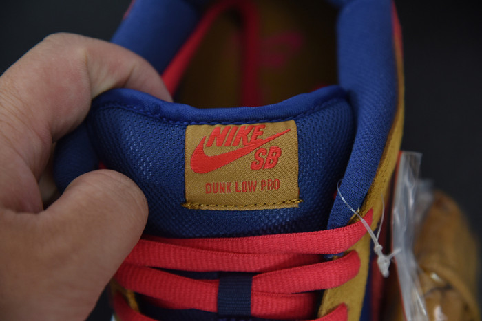 nike sb dunk low reverse papa bear bq6817-700