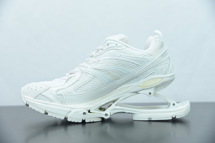 balcia x-pander sneaker