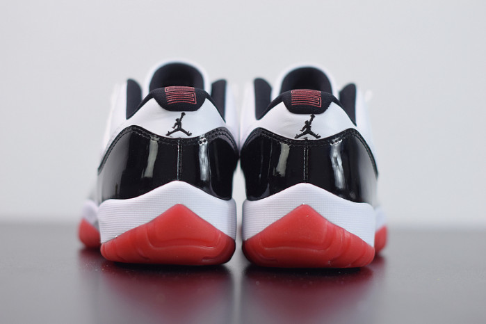 air jordan 11 retro low concord bred av2187-160