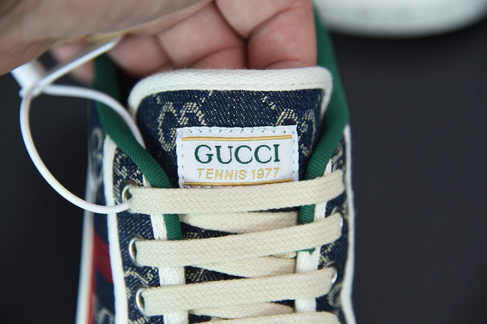 gci sneaker