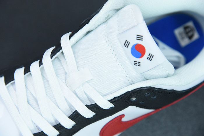 nike dunk low “seoul” dm7708-100