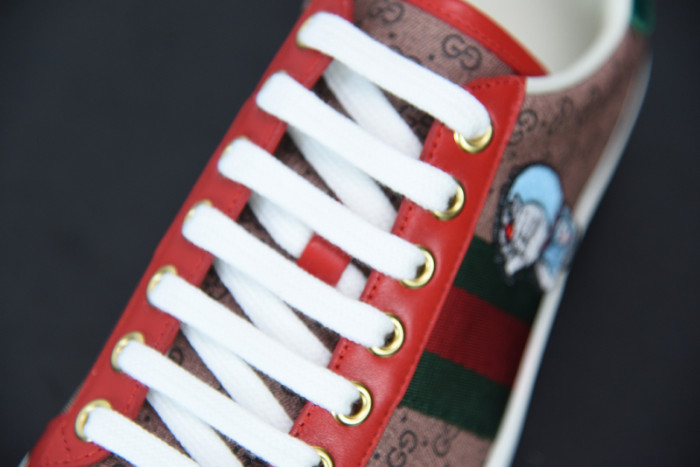 gci sneaker