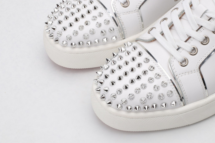 Ch**an louboutin