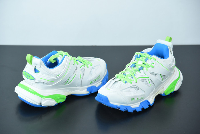 balcia track sneaker