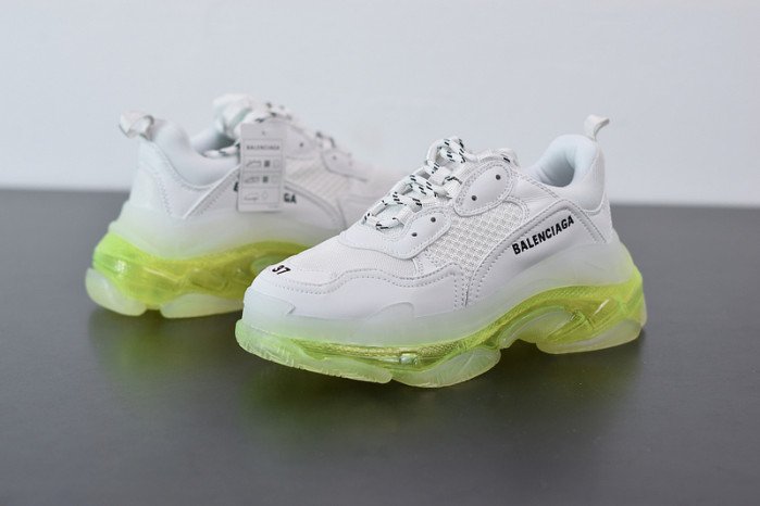 balcia triple s 544351 w09oa 0828