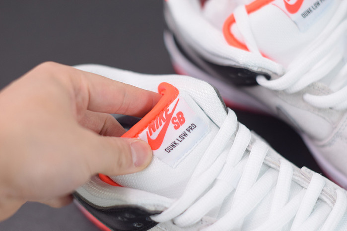 nike sb dunk low infrared orange label cd2563-004