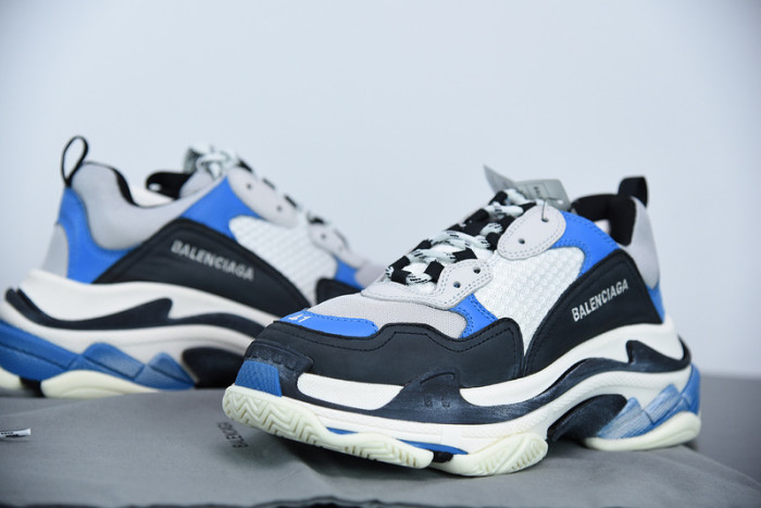 balcia triple s black blue 536737 w09oh 1007