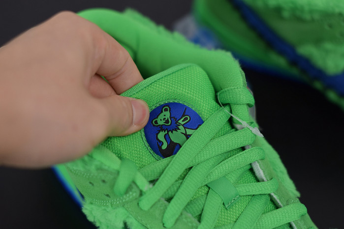 nike sb dunk low "grateful dead - green bear" cj5378-300