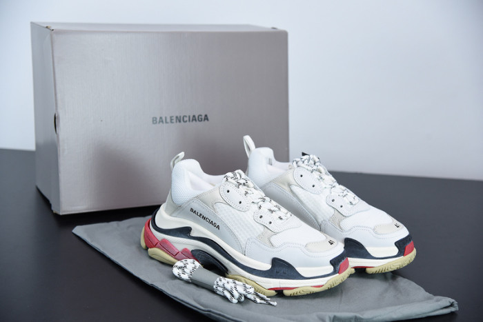 balcia triple s 533882 w09e1 9000