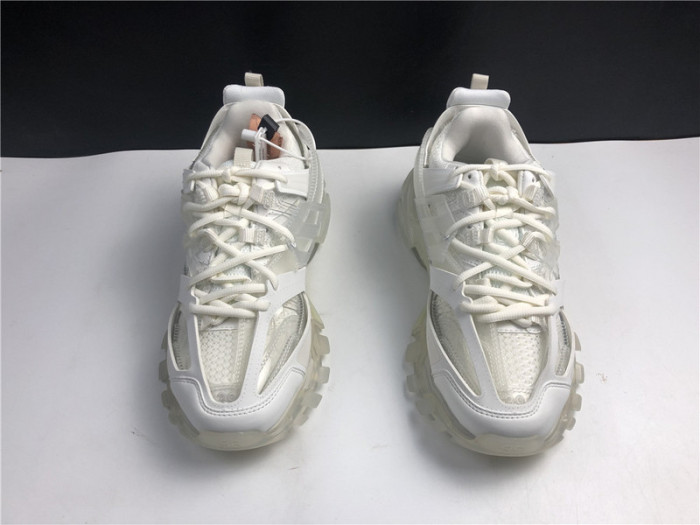 balcia track sneaker