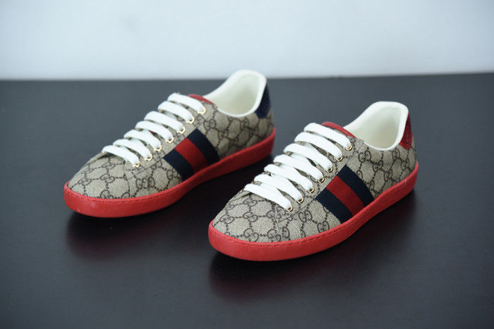 gci sneaker
