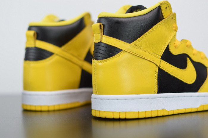 nike dunk high sp“varsity maize” cz8149-002