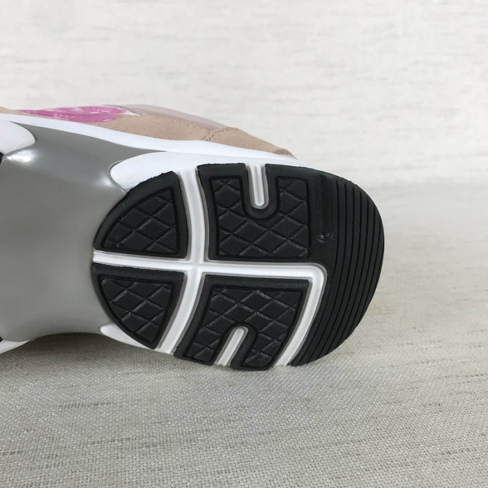 chnl sneaker