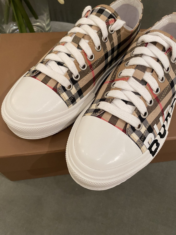 bubry sneakers
