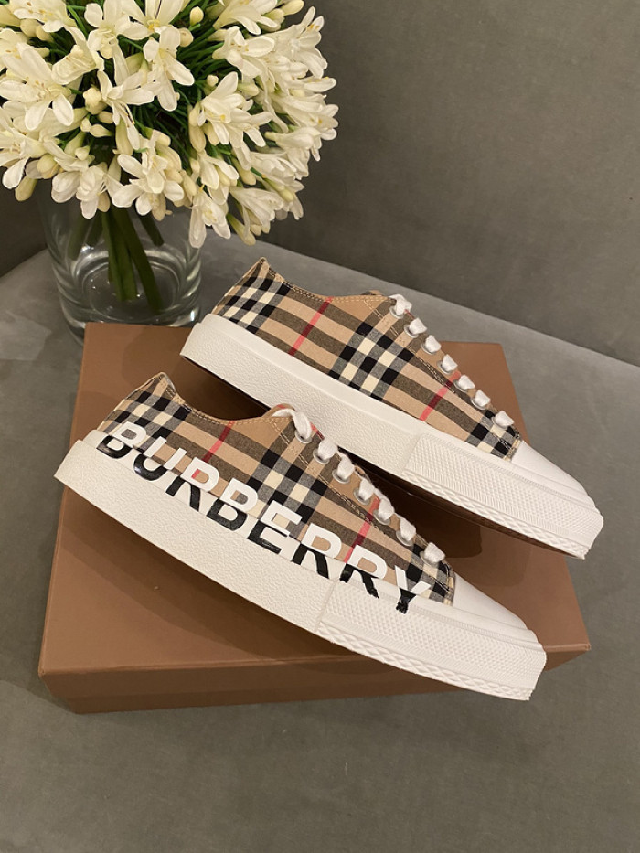 bubry sneakers