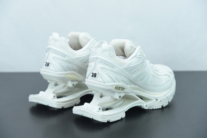 balcia x-pander sneaker